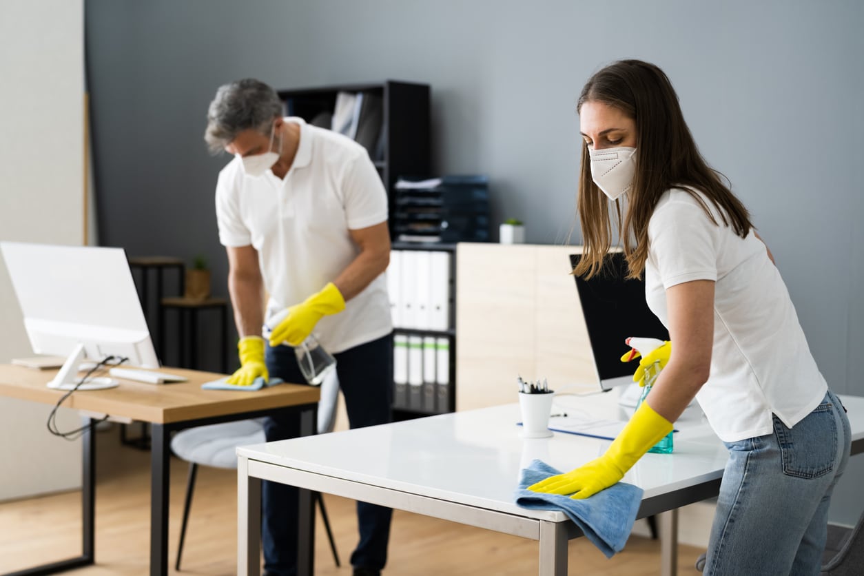 Both Vaccinated and Unvaccinated Workers Put Cleaning at Top of Return-to-Work Priorities, New Survey Finds