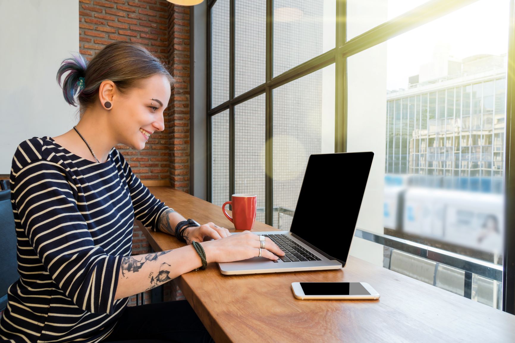 Amid Women’s History Month, Study Reveals Confidence Boost in Investing Decisions Among Females