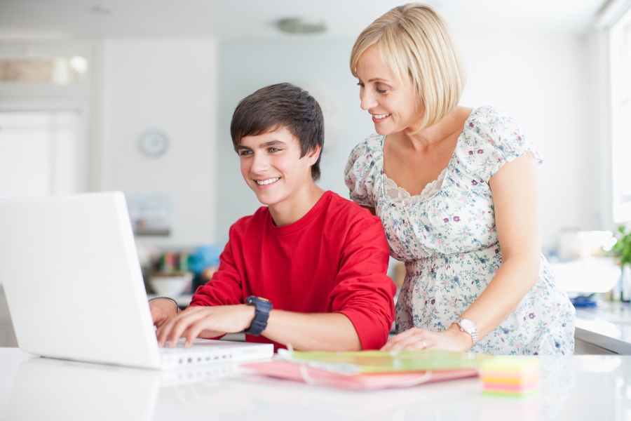 Nearly 1 in 3 Parents Have Never Talked to Their Child About the FAFSA
